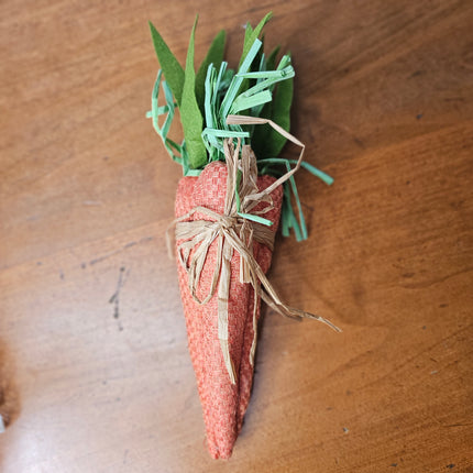 Set of 3 Bundled Carrot Decor