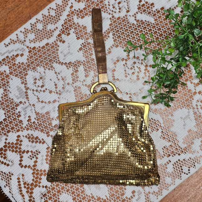 Vintage Gold Mesh Wristlet Purse