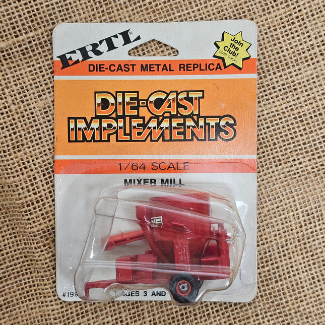 ERTL Massey Ferguson Mixer Mill 1/64 Scale