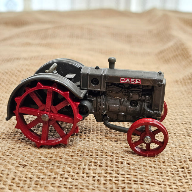 ERTL Case International 1929 Case "L"  1/43 Scale