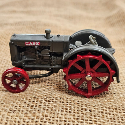 ERTL Case International 1929 Case "L"  1/43 Scale