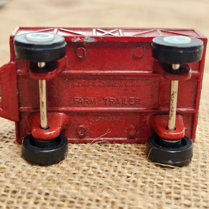 Tootsie Toy International Red Farm Trailer Cart Wagon 1/64 Scale