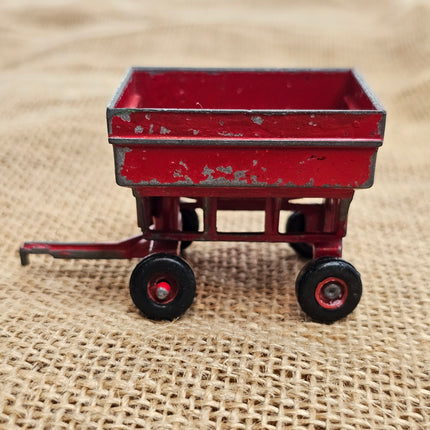 ERTL Unverferth Red Gravity Feed Wagon 1/64 Scale - Paint Wear
