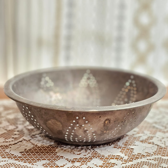 Vintage Aluminum Sunflower Colander