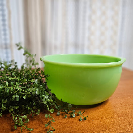 Vintage 9" Jadeite Mixer Bowl With Handle