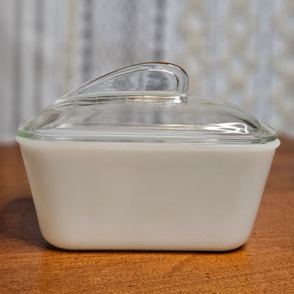 Vintage Jeannette Glasbake Milk Glass Lidded 1.5 Qt. Loaf Dish