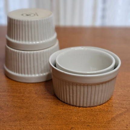 Set of 2 Royal Norfolk Nesting Souffle Bowls