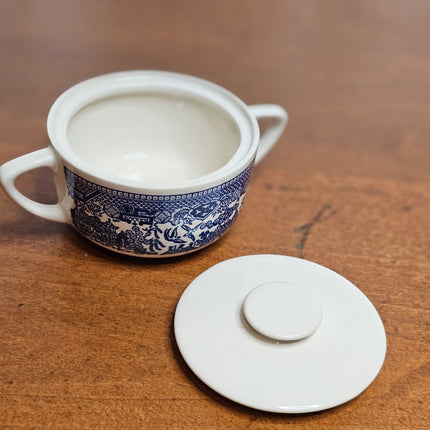 Blue Willow Royal China Lidded Sugar and Creamer Set