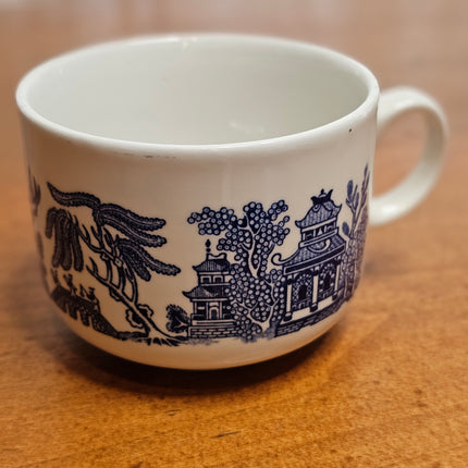 Blue Willow Churchill Breakfast Cup