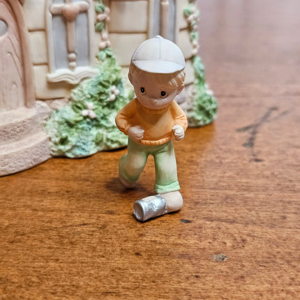 Precious Moments Village Collection Sunday Morning Church Service