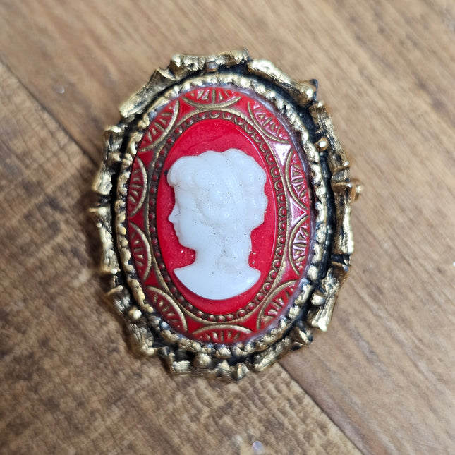 Vintage Red and White Cameo Brooch Pin