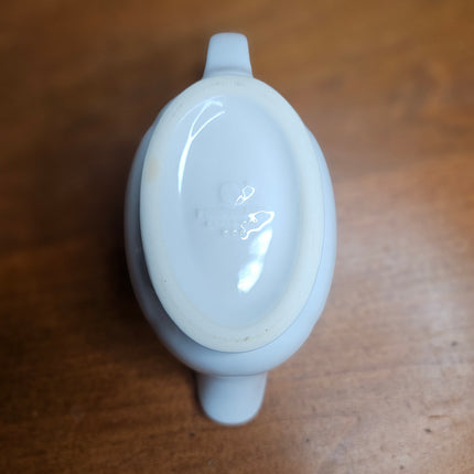 Pfaltzgraff Gazebo White Gravy Boat