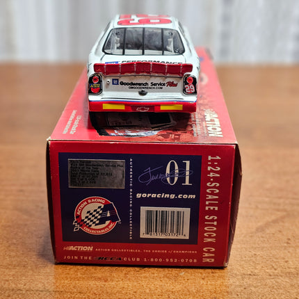 Kevin Harvick #29 GM 2001 Chevrolet Monte Carlo Diecast Model Car 1:24