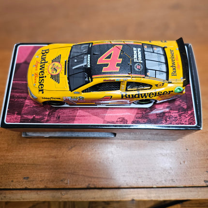 Kevin Harvick #4 Budweiser Darlington Special Model Car 1:24