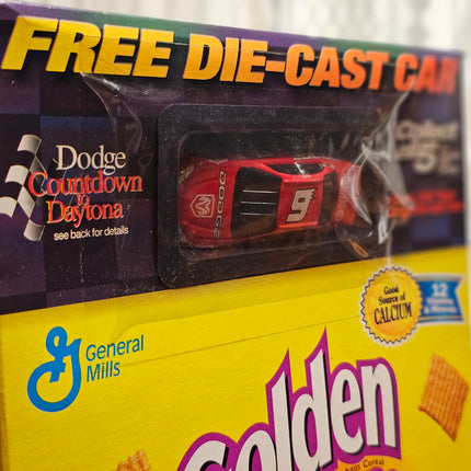 2001 Casey Atwood #19 Dodge Die Cast Car inside General Mills Golden Grahams Cereal Box