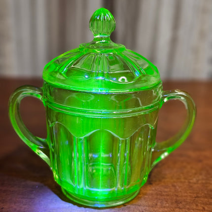 Set of 2 Uranium Glass Cream and Sugar Knife and Fork Pattern