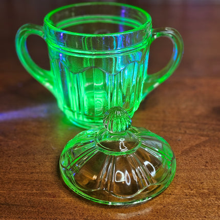 Set of 2 Uranium Glass Cream and Sugar Knife and Fork Pattern
