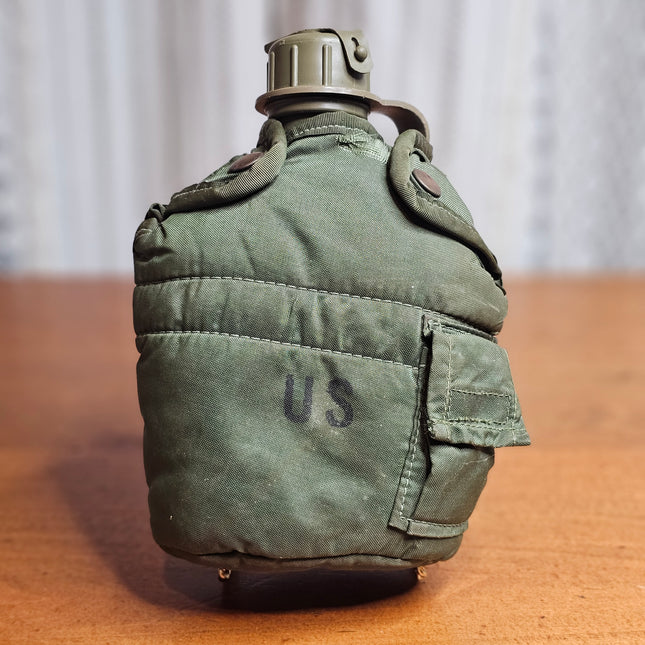 Vintage US Military 1 QT Canteen with Cover