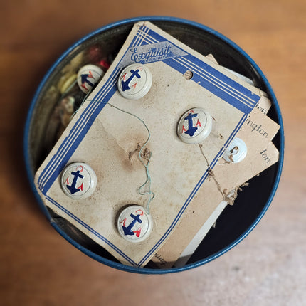 Vintage Chocolate 1928 Tin