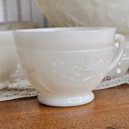 Vintage Anchor Hocking Ivory Sandwich Pattern Milk Glass Punch Bowl Set