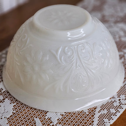 Vintage Anchor Hocking Ivory Sandwich Pattern Milk Glass Punch Bowl Set