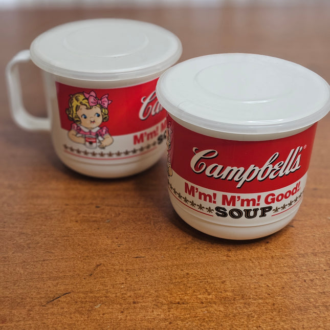 Campbell's 1992 Set of 2 Plastic Anchor Hocking Soup Mugs With Lids