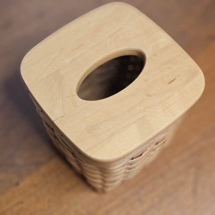 2001 Longaberger Tissue Basket