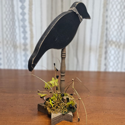 Primitive-Style Wood Spindle Crow Decor