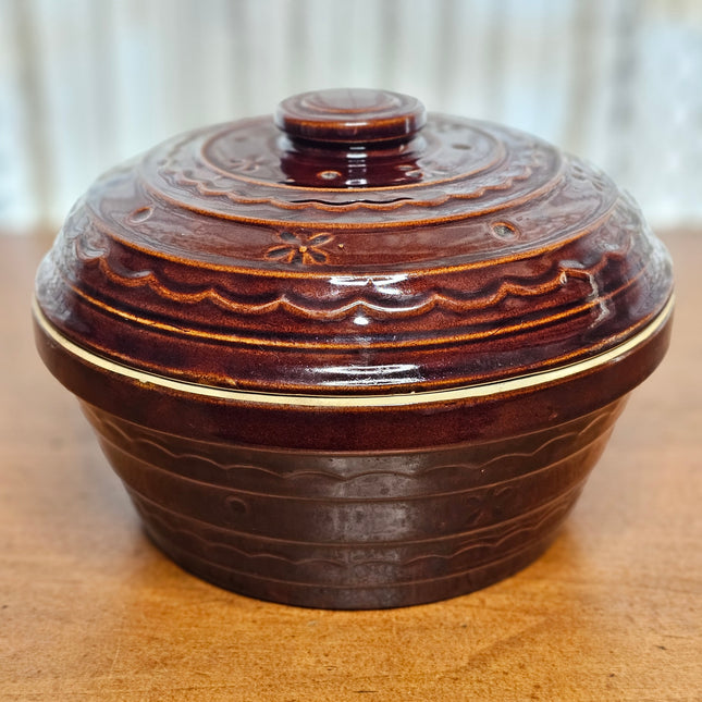 Vintage Marcrest Daisy Dot Lidded Stoneware Dutch Oven