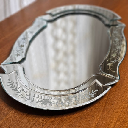 Vanity Mirror Tray