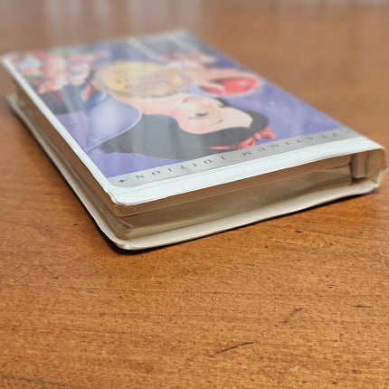 Snow White and the Seven Dwarfs Platinum Edition VHS 2001