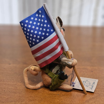 Vintage 1991 Annalee Dolls Desert Storm Patriotic Soldier Mouse