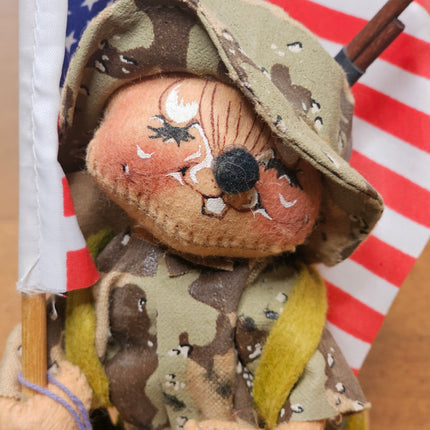 Vintage 1991 Annalee Dolls Desert Storm Patriotic Soldier Mouse