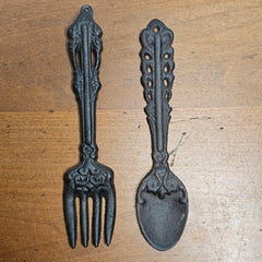 Vintage Set of 2 Cast Iron Fork And Spoon Wall Decor