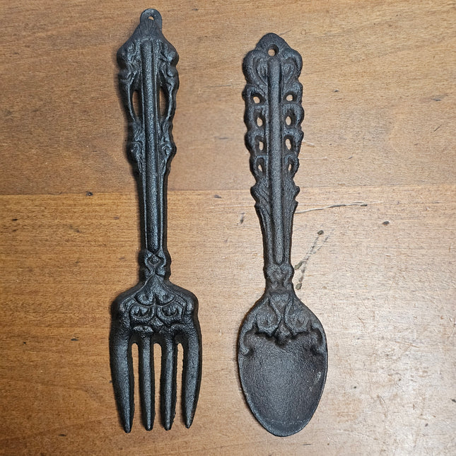 Vintage Set of 2 Cast Iron Fork And Spoon Wall Decor
