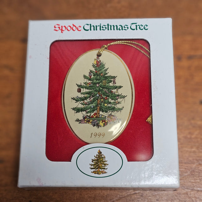 1999 Vintage Spode Christmas Tree Oval Ornament
