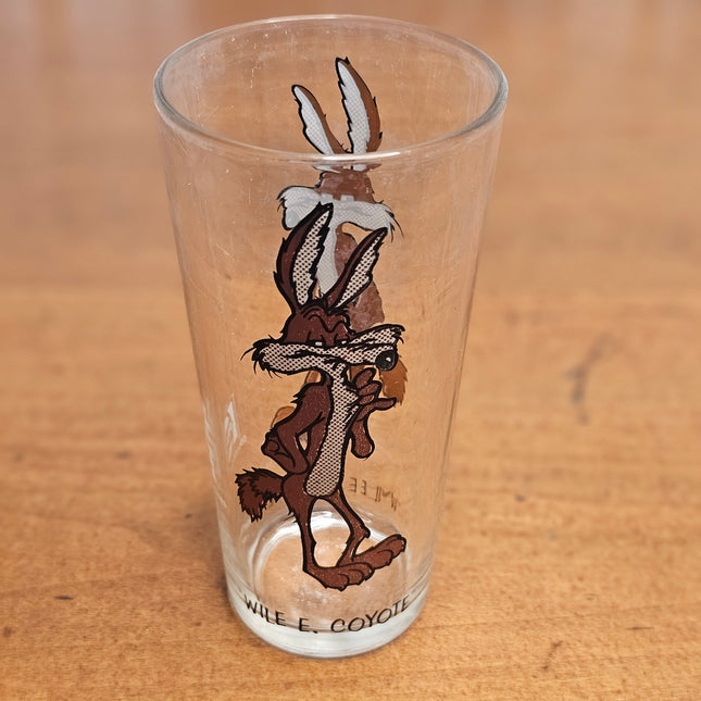 Vintage Wile E. Coyote Pepsi Collector's Glass
