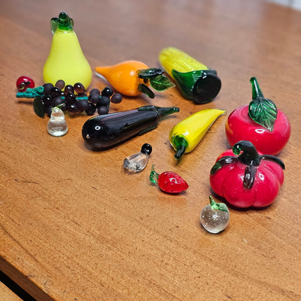 Vintage Set of 13 Murano Small and Miniature Glass Fruit